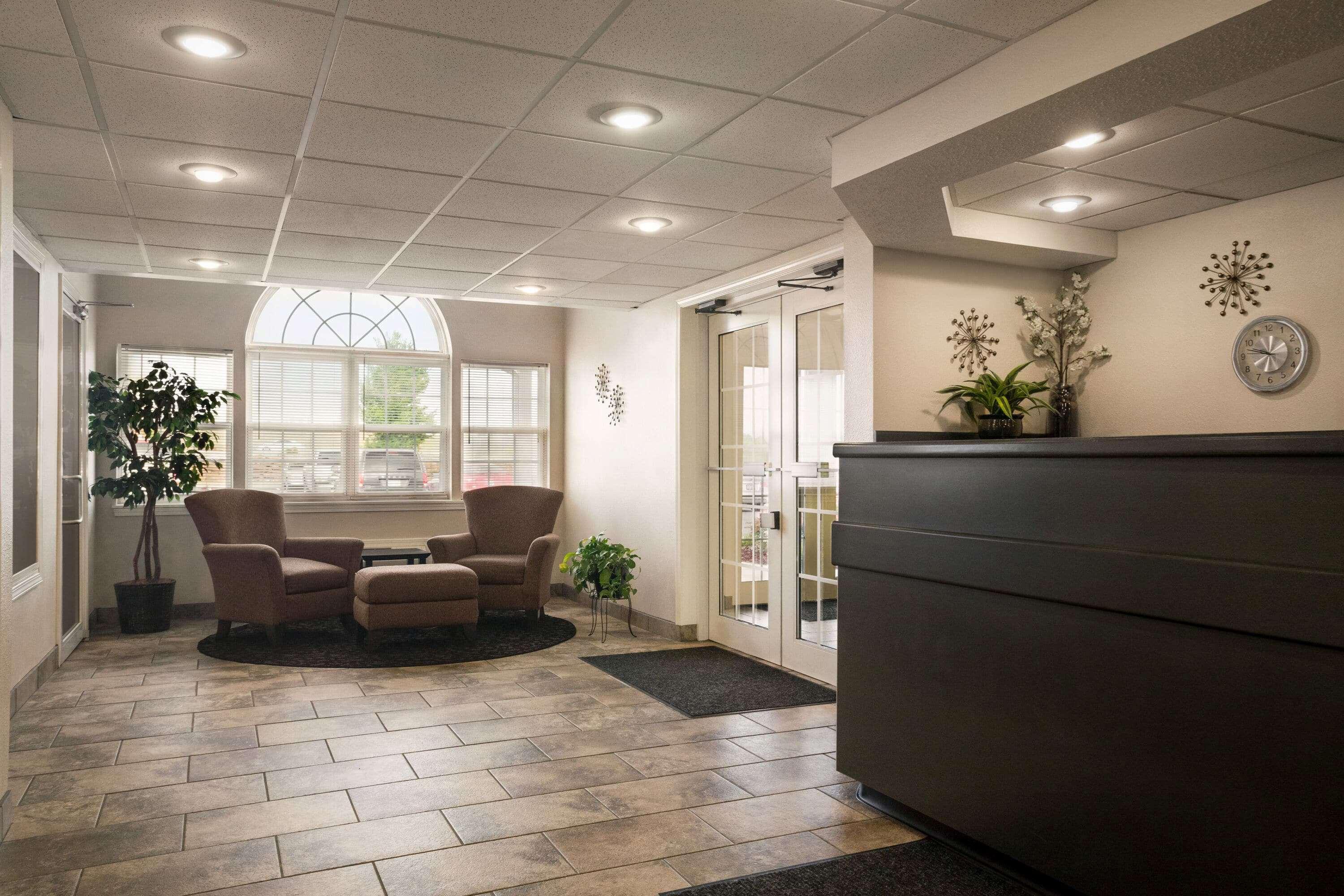 Travelodge By Wyndham Fort Scott Экстерьер фото
